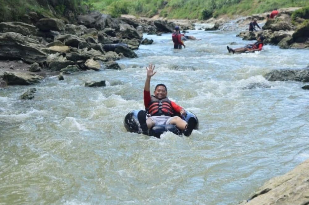 Sungai Oyo: A Scenic River Adventure in Yogyakarta